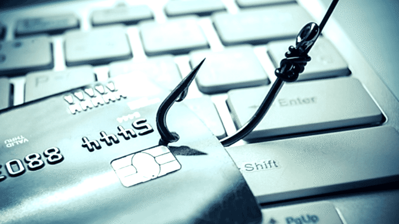 İNTERNET BANKACILIĞI KANALIYLA DOLANDIRICILIK HALİNDE BANKANIN MÜŞTERİSİNE KARŞI HUKUKİ SORUMLULUĞU
